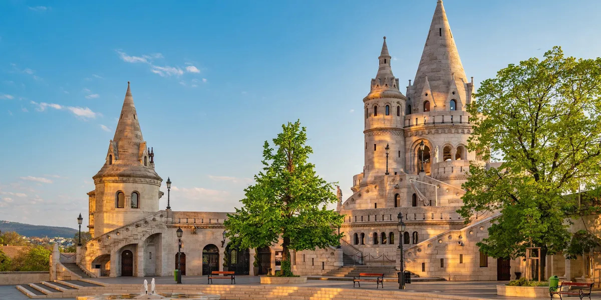 rs=w_1200,h_600,cg_true Fisherman's Bastion, Budapest, sunrise.